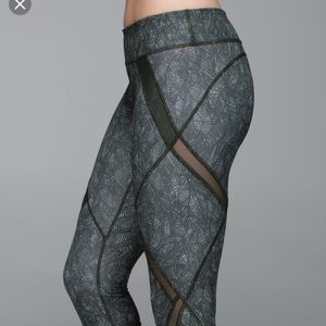 Cool to Street lululemon crops